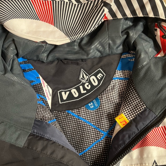 2000s Volcom Snowboard Jacket - Picture 4 of 6